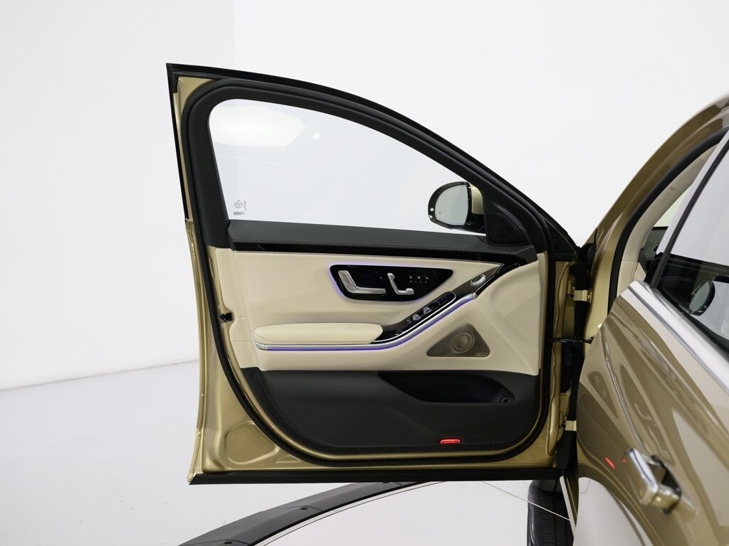 2023 Mercedes-Benz S500 4MATIC $121K MSRP Multicontour Front Seats - Photo 38 - Sarasota, FL 34243