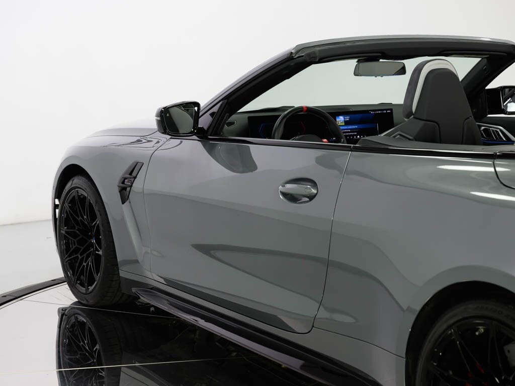 2025 BMW M4 Competition xDrive Executive Pkg Driving Assist   - Photo 36 - Sarasota, FL 34243
