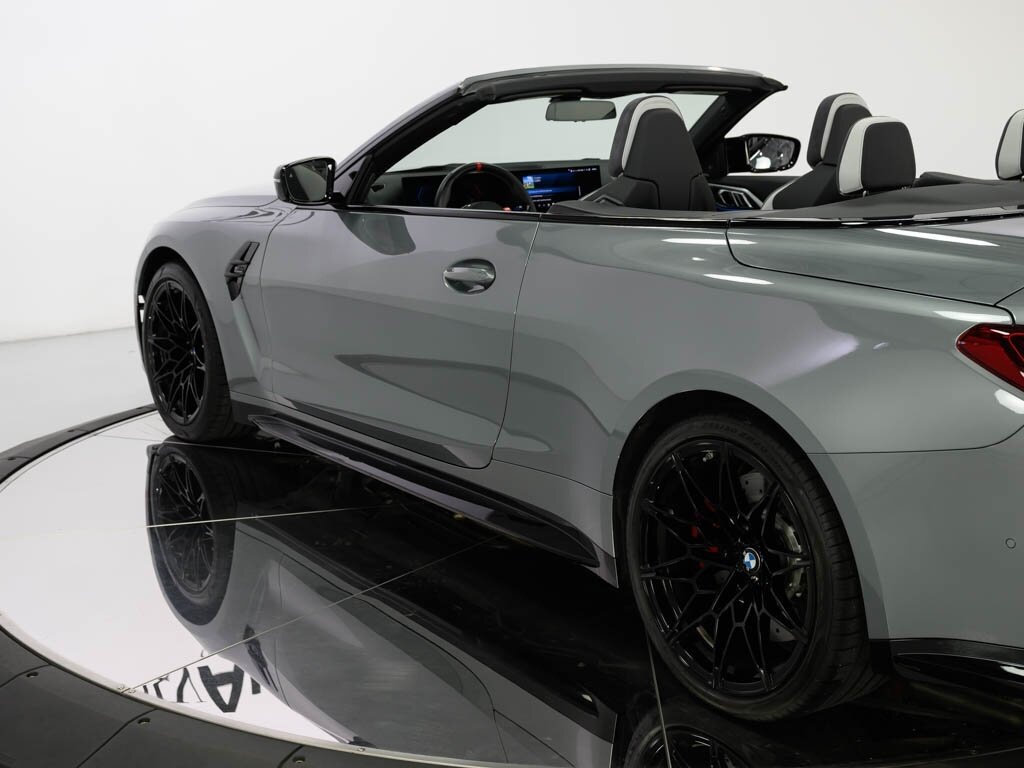 2025 BMW M4 Competition xDrive Executive Pkg Driving Assist   - Photo 34 - Sarasota, FL 34243