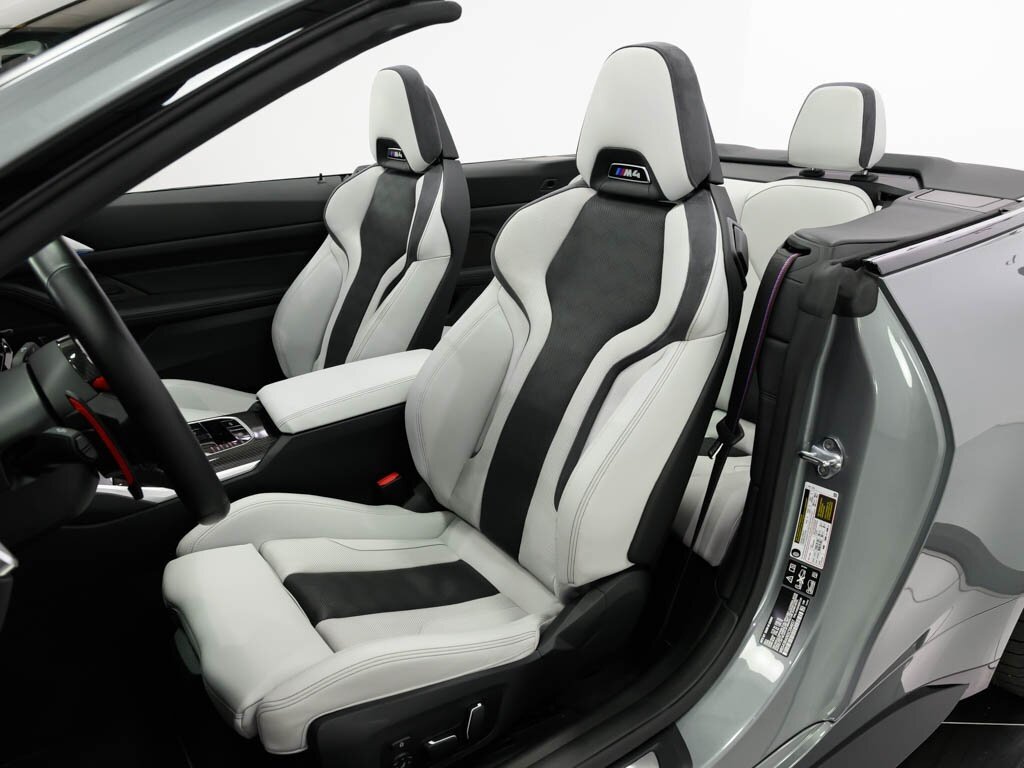 2025 BMW M4 Competition xDrive Executive Pkg Driving Assist   - Photo 47 - Sarasota, FL 34243
