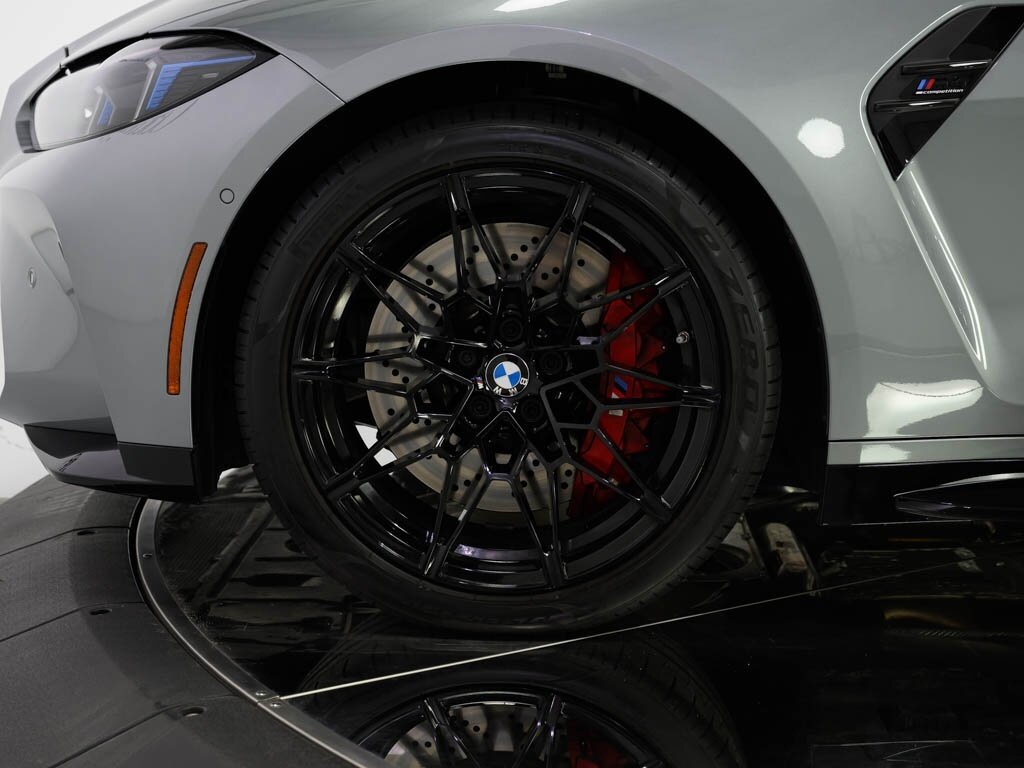 2025 BMW M4 Competition xDrive Executive Pkg Driving Assist   - Photo 43 - Sarasota, FL 34243