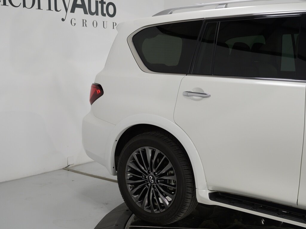 2024 INFINITI QX80 Premium Select 4WD $85K MSRP   - Photo 28 - Sarasota, FL 34243