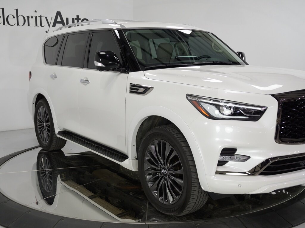 2024 INFINITI QX80 Premium Select 4WD $85K MSRP   - Photo 10 - Sarasota, FL 34243