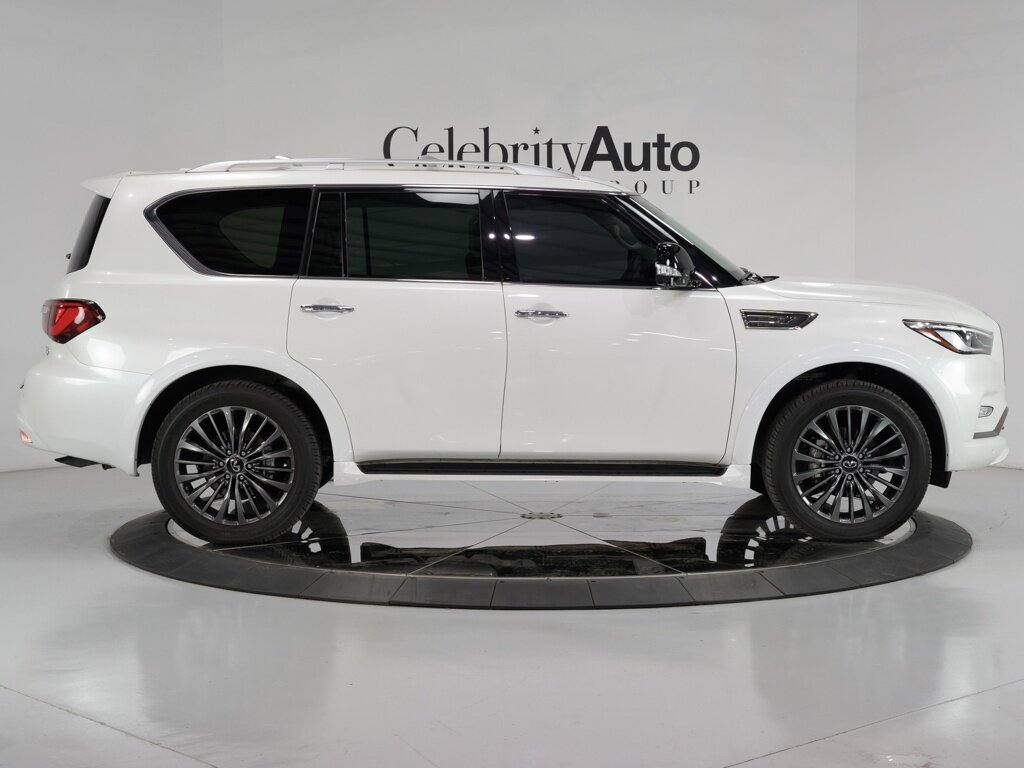 2024 INFINITI QX80 Premium Select 4WD $85K MSRP   - Photo 8 - Sarasota, FL 34243