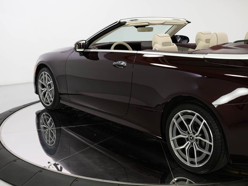 2022 Mercedes-Benz E450 4MATIC $91K MSRP AMG Line Driver Assist   - Photo 34 - Sarasota, FL 34243