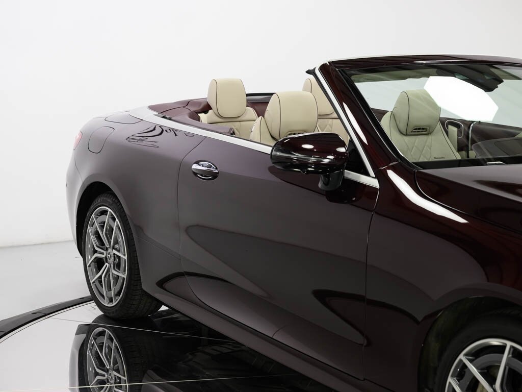 2022 Mercedes-Benz E450 4MATIC $91K MSRP AMG Line Driver Assist   - Photo 24 - Sarasota, FL 34243