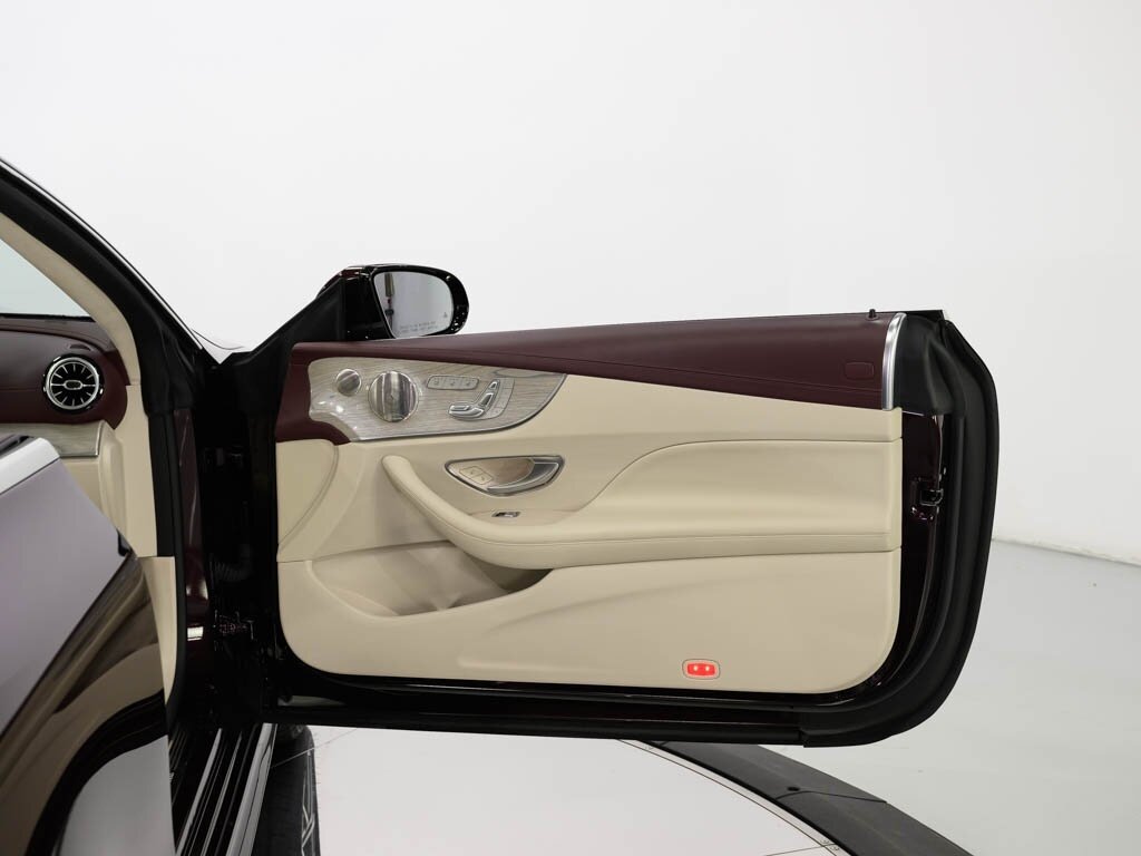 2022 Mercedes-Benz E450 4MATIC $91K MSRP AMG Line Driver Assist   - Photo 46 - Sarasota, FL 34243