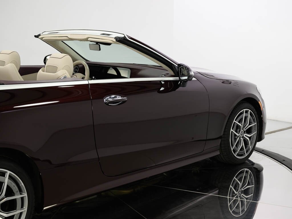 2022 Mercedes-Benz E450 4MATIC $91K MSRP AMG Line Driver Assist   - Photo 35 - Sarasota, FL 34243