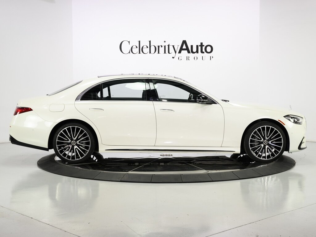 2022 Mercedes-Benz S500 4MATIC $125K MSRP AMG Line Night Pkg - Photo 8 - Sarasota, FL 34243
