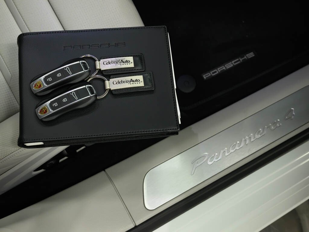 2023 Porsche Panamera 4 Sport Turismo Premium Pkg 21 " Wheels   - Photo 65 - Sarasota, FL 34243