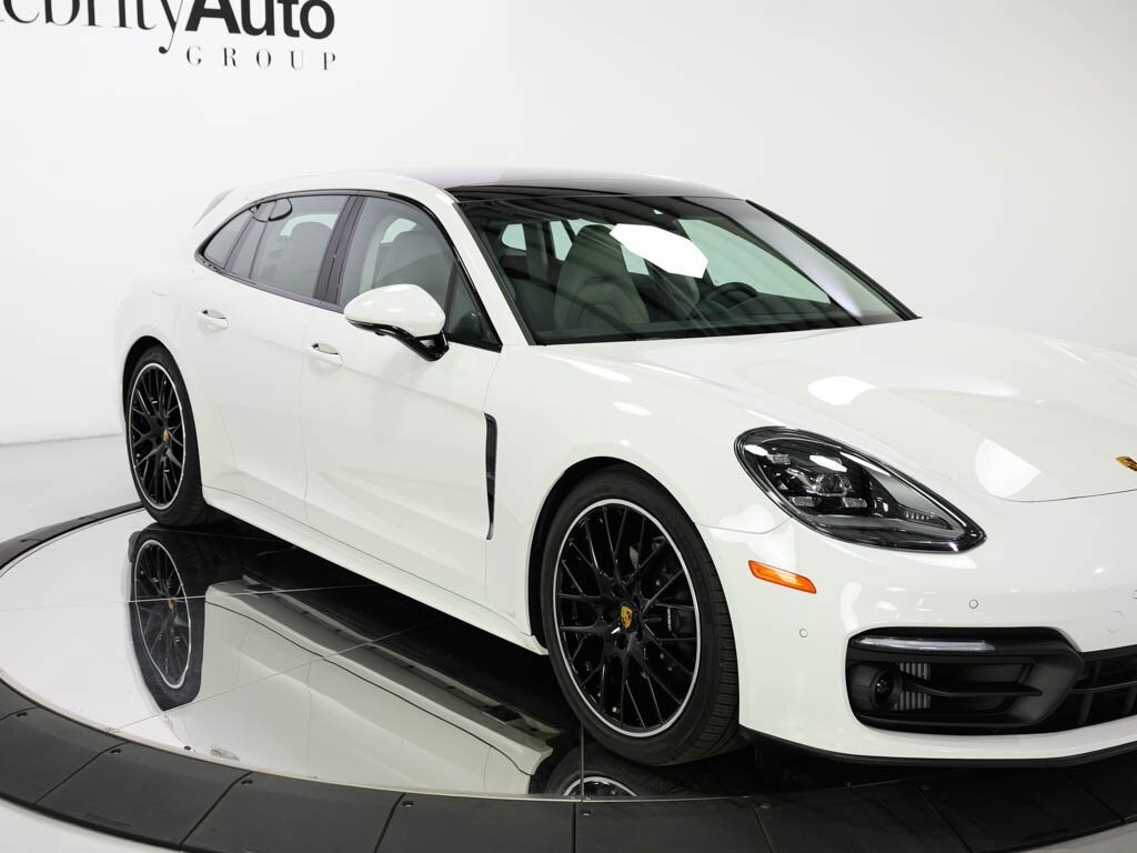 2023 Porsche Panamera 4 Sport Turismo Premium Pkg 21 " Wheels   - Photo 10 - Sarasota, FL 34243