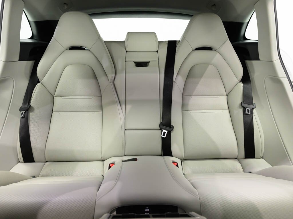 2023 Porsche Panamera 4 Sport Turismo Premium Pkg 21 " Wheels   - Photo 45 - Sarasota, FL 34243