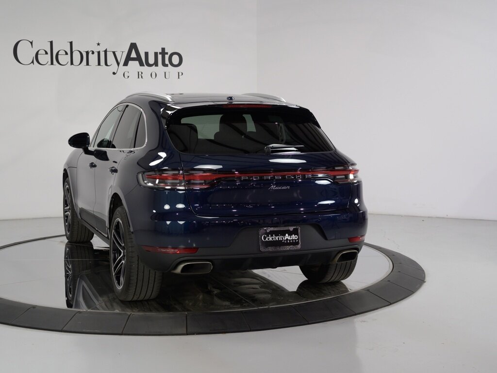 2021 Porsche Macan Premium Pkg Plus Black 20 " Macan Turbo Wheels   - Photo 31 - Sarasota, FL 34243