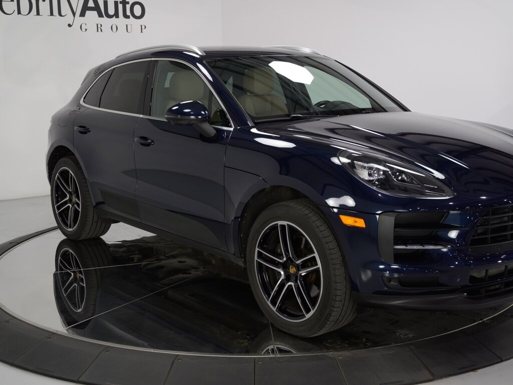 2021 Porsche Macan Premium Pkg Plus Black 20 " Macan Turbo Wheels   - Photo 10 - Sarasota, FL 34243