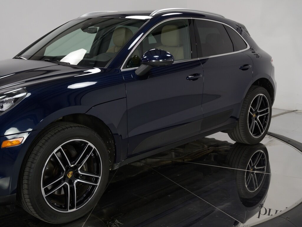 2021 Porsche Macan Premium Pkg Plus Black 20 " Macan Turbo Wheels   - Photo 14 - Sarasota, FL 34243