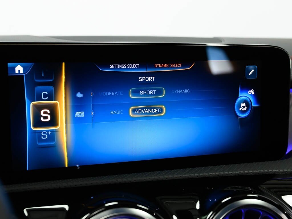 2025 Mercedes-Benz AMG CLA 35 $62K MSRP AMG Night Pkg Plus - Photo 57 - Sarasota, FL 34243