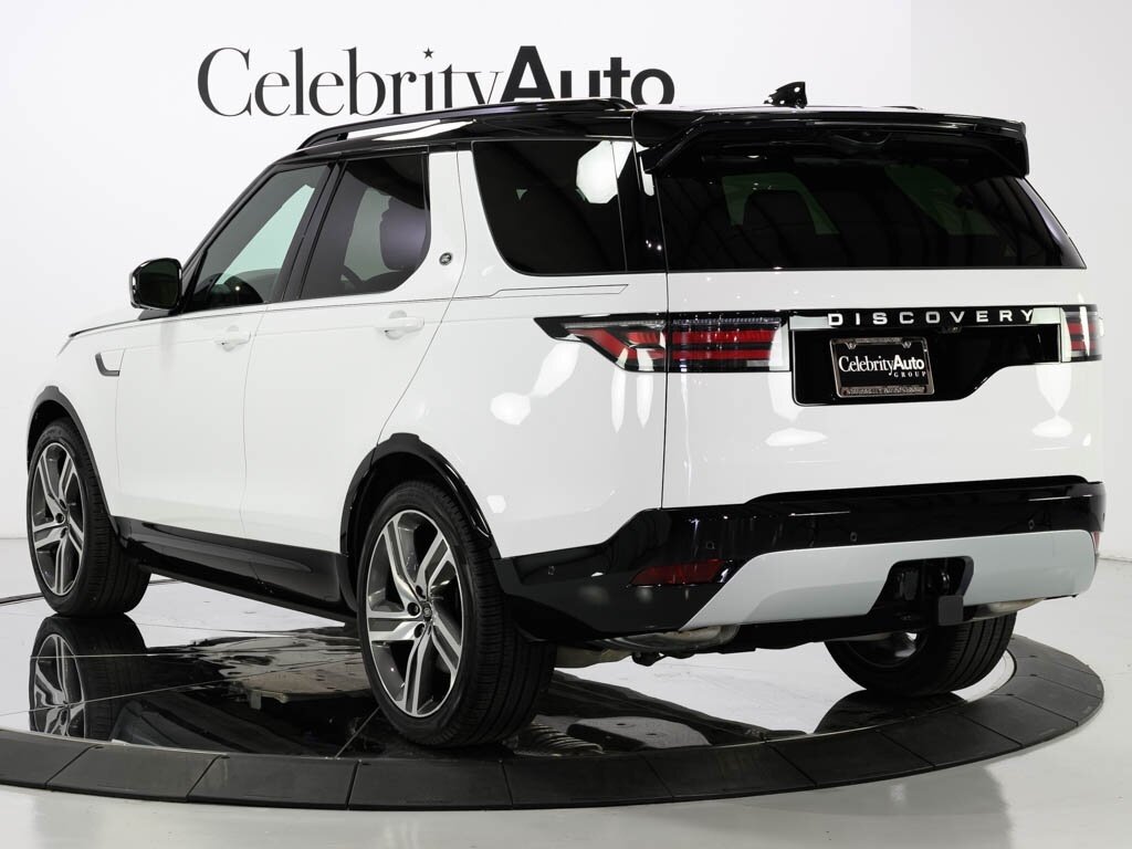 2024 Land Rover Discovery P360 Metropolitan Edition $89K MSRP   - Photo 5 - Sarasota, FL 34243