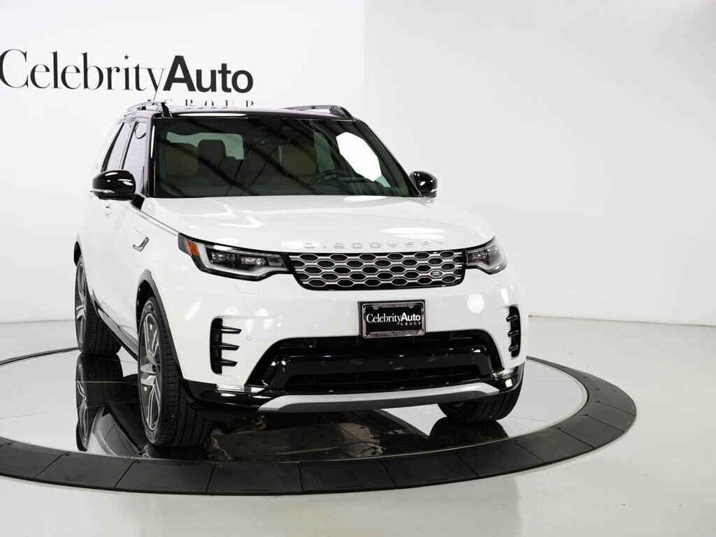 2024 Land Rover Discovery P360 Metropolitan Edition $89K MSRP   - Photo 19 - Sarasota, FL 34243