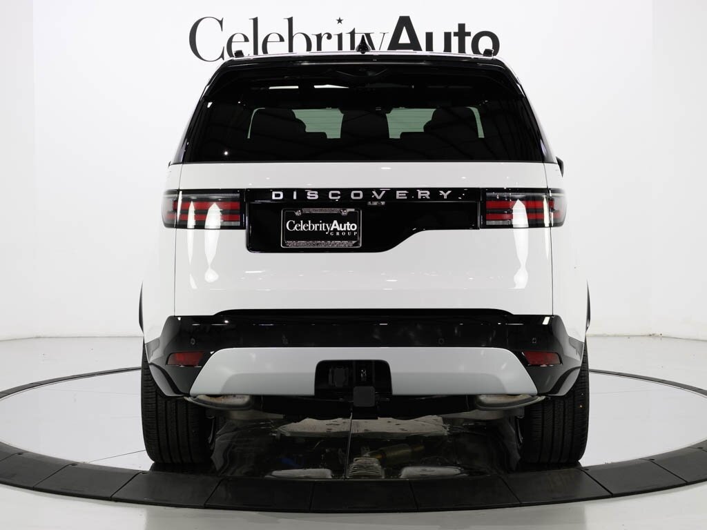 2024 Land Rover Discovery P360 Metropolitan Edition $89K MSRP   - Photo 6 - Sarasota, FL 34243