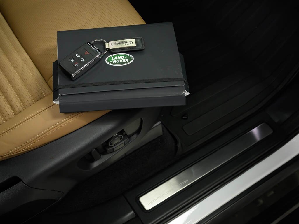 2024 Land Rover Discovery P360 Metropolitan Edition $89K MSRP   - Photo 72 - Sarasota, FL 34243