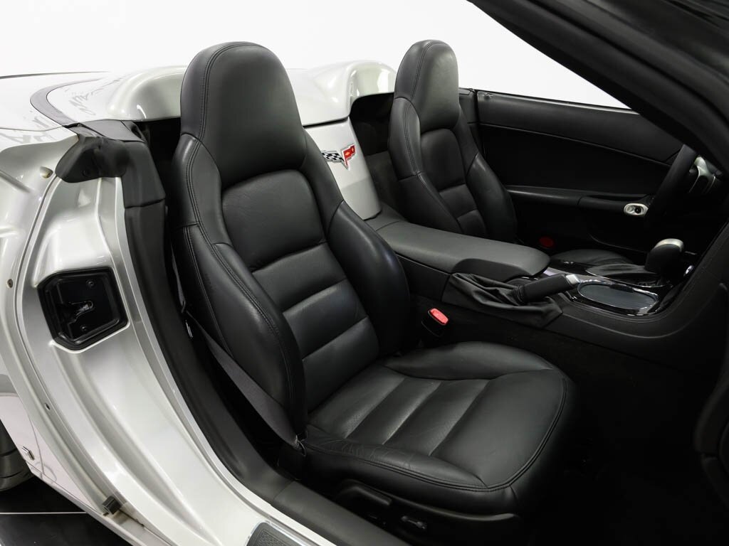 2008 Chevrolet Corvette Convertible Polished Aluminum Wheels - Photo 48 - Sarasota, FL 34243