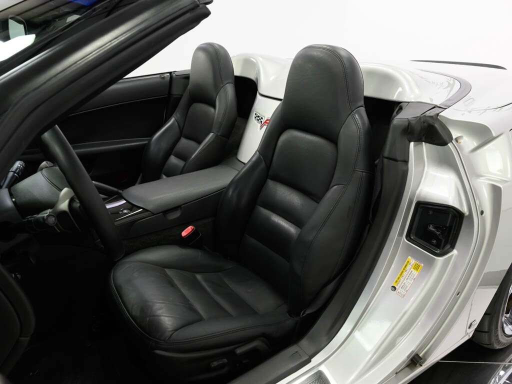 2008 Chevrolet Corvette Convertible Polished Aluminum Wheels - Photo 47 - Sarasota, FL 34243