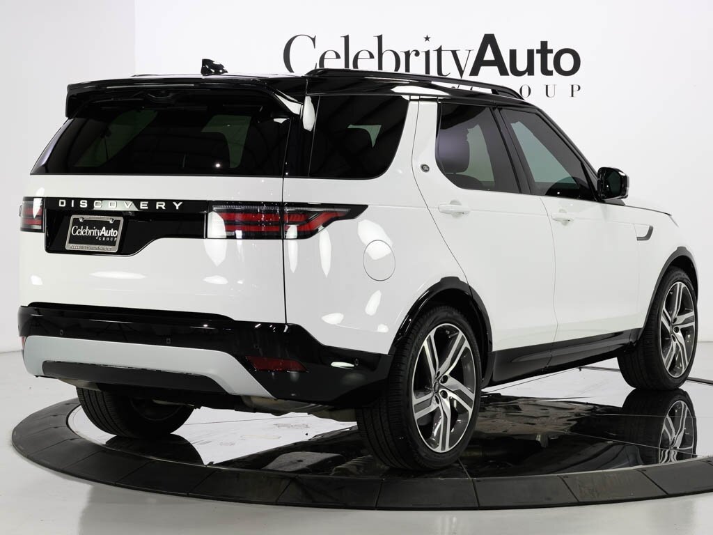 2024 Land Rover Discovery P360 Metropolitan Edition $82K MSRP   - Photo 7 - Sarasota, FL 34243