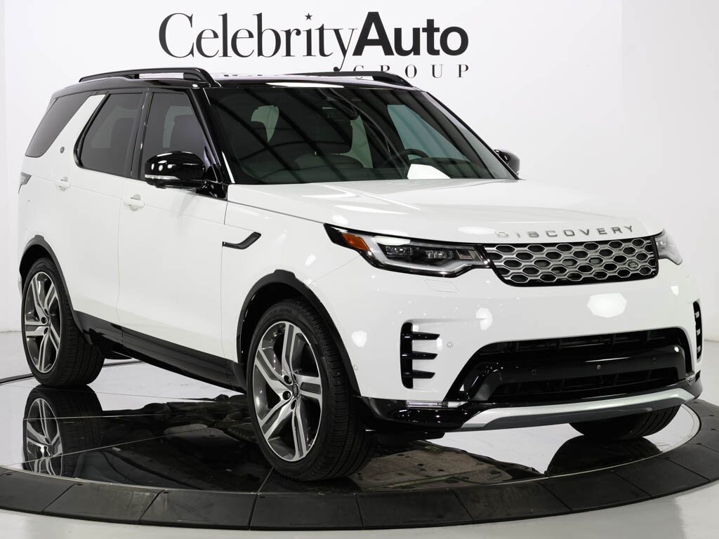 2024 Land Rover Discovery P360 Metropolitan Edition $82K MSRP   - Photo 9 - Sarasota, FL 34243
