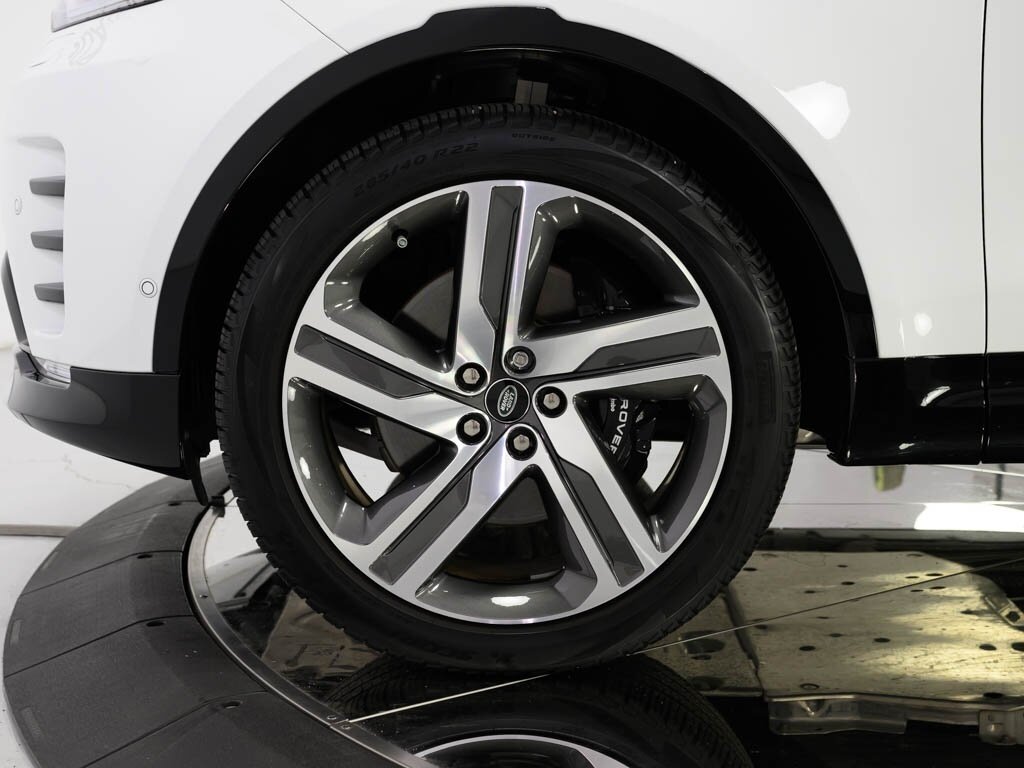 2024 Land Rover Discovery P360 Metropolitan Edition $82K MSRP   - Photo 36 - Sarasota, FL 34243
