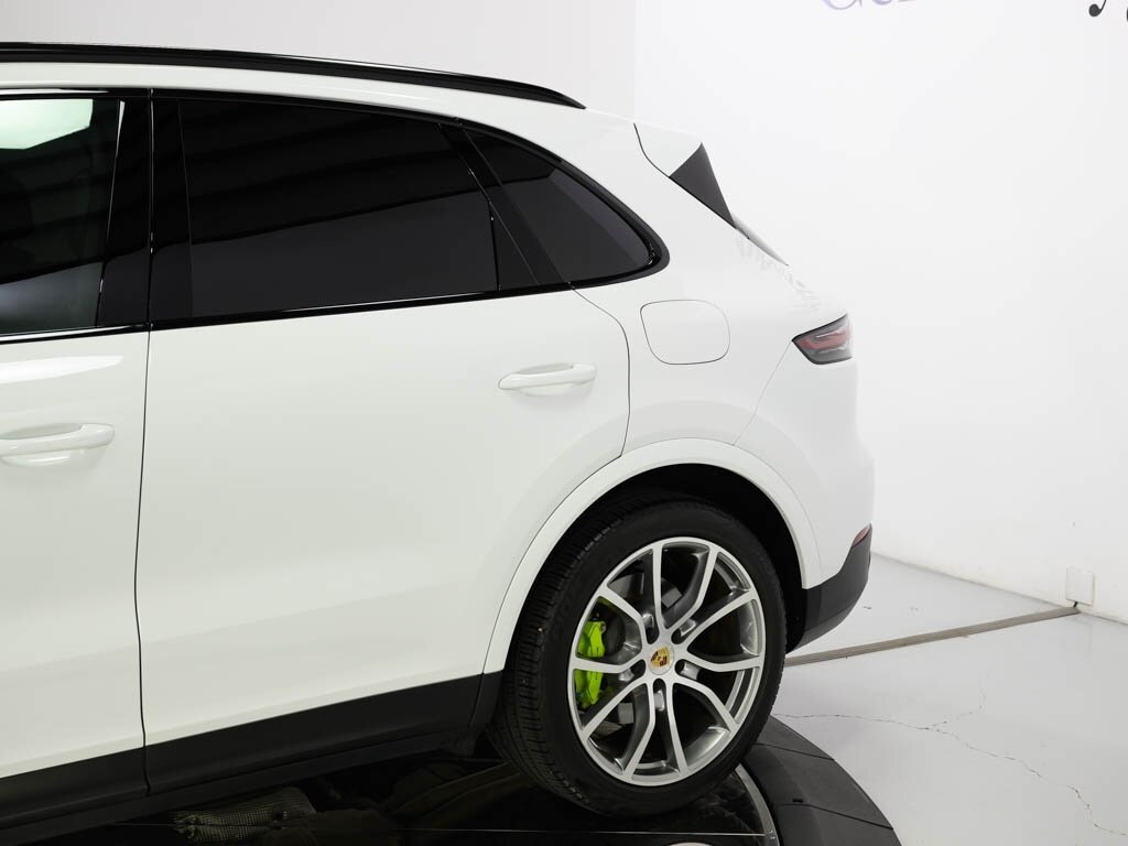 2023 Porsche Cayenne E-Hybrid $112K MSRP Premium Pkg Assistance Pkg - Photo 29 - Sarasota, FL 34243