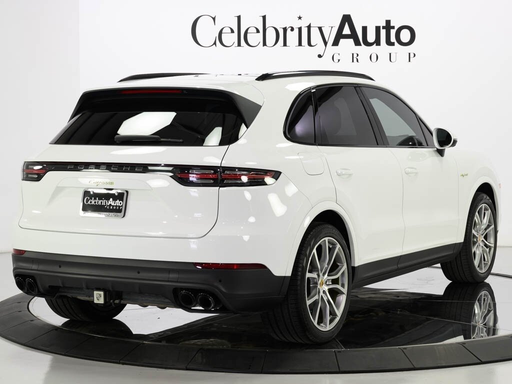 2023 Porsche Cayenne E-Hybrid $112K MSRP Premium Pkg Assistance Pkg - Photo 7 - Sarasota, FL 34243