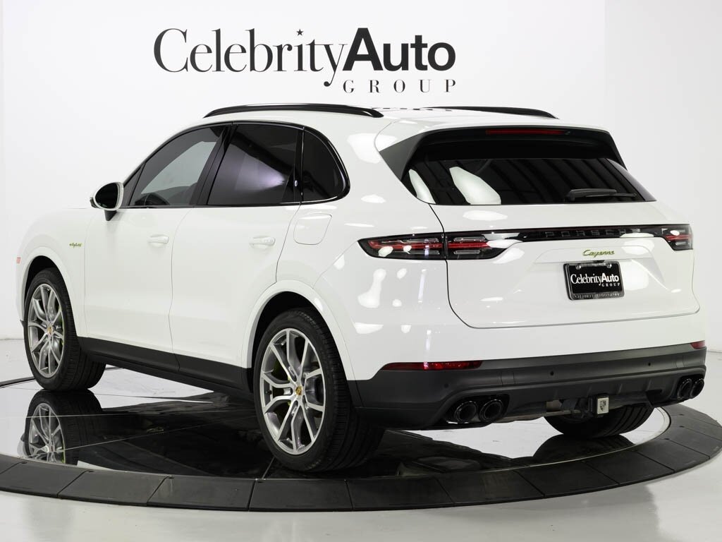 2023 Porsche Cayenne E-Hybrid $112K MSRP Premium Pkg Assistance Pkg - Photo 5 - Sarasota, FL 34243