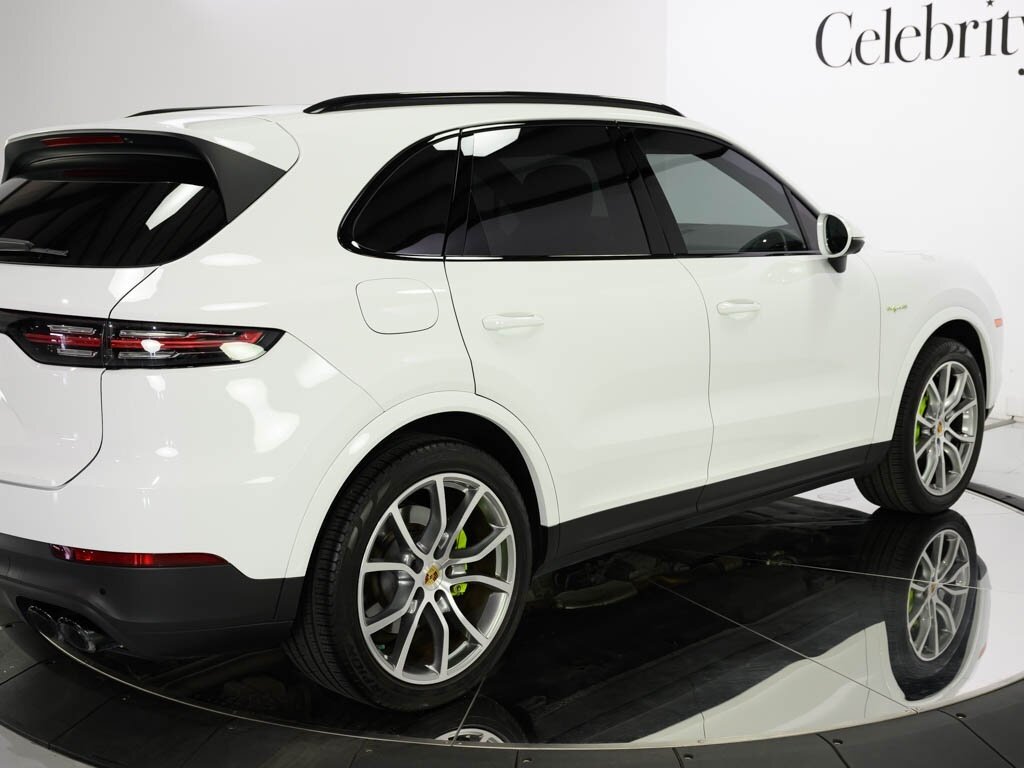 2023 Porsche Cayenne E-Hybrid $112K MSRP Premium Pkg Assistance Pkg - Photo 21 - Sarasota, FL 34243
