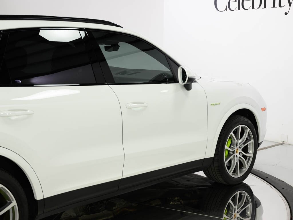 2023 Porsche Cayenne E-Hybrid $112K MSRP Premium Pkg Assistance Pkg - Photo 26 - Sarasota, FL 34243