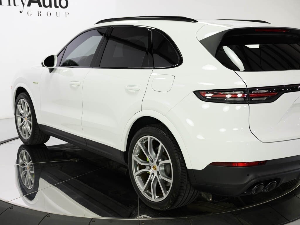 2023 Porsche Cayenne E-Hybrid $112K MSRP Premium Pkg Assistance Pkg - Photo 23 - Sarasota, FL 34243
