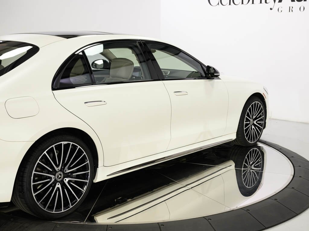 2023 Mercedes-Benz S580 4MATIC $147K MSRP AMG Line Night Pkg - Photo 24 - Sarasota, FL 34243
