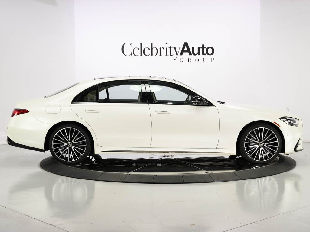 2023 Mercedes-Benz S580 4MATIC $147K MSRP AMG Line Night Pkg - Photo 8 - Sarasota, FL 34243