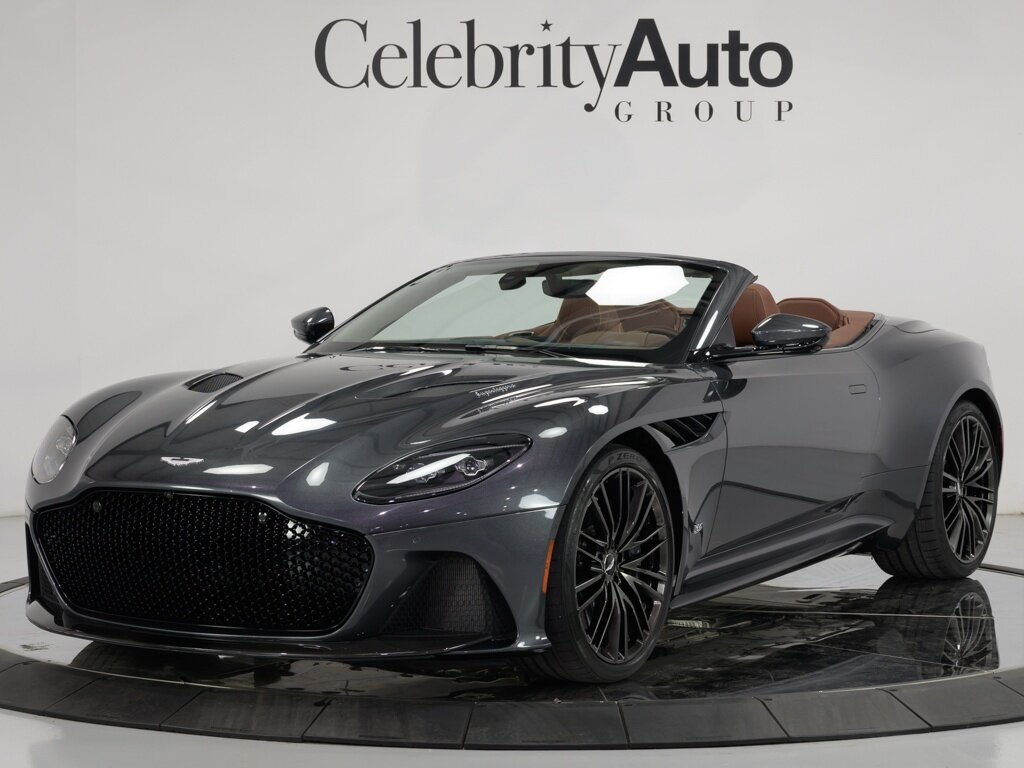 2021 Aston Martin DBS Superleggera Volante $361,386 MSRP   - Photo 5 - Sarasota, FL 34243