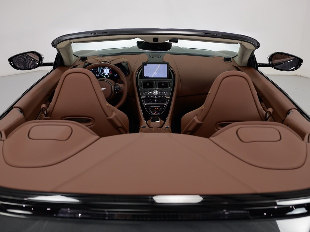 2021 Aston Martin DBS Superleggera Volante $361,386 MSRP   - Photo 64 - Sarasota, FL 34243