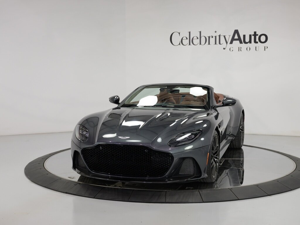 2021 Aston Martin DBS Superleggera Volante $361,386 MSRP   - Photo 29 - Sarasota, FL 34243