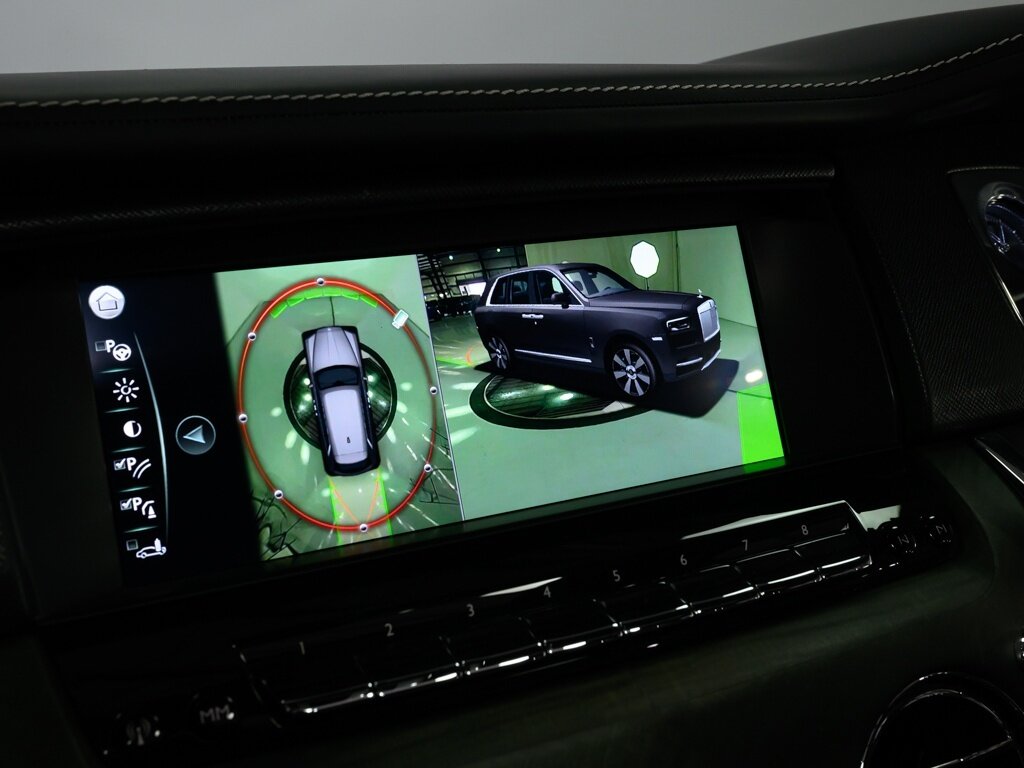 2021 Rolls-Royce Cullinan $389K MSRP Rear Theatre Configuration   - Photo 56 - Sarasota, FL 34243