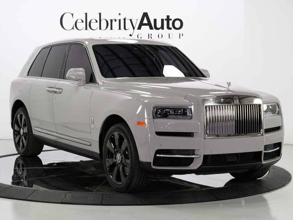 2021 Rolls-Royce Cullinan $389K MSRP Rear Theatre Configuration   - Photo 1 - Sarasota, FL 34243