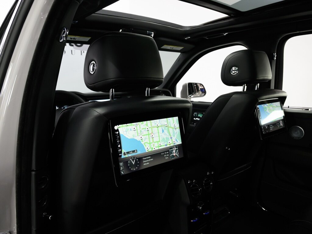 2021 Rolls-Royce Cullinan $389K MSRP Rear Theatre Configuration   - Photo 59 - Sarasota, FL 34243