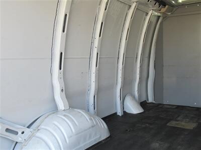 2022 Chevrolet Express 3500 Cargo Van   - Photo 9 - La Puente, CA 91744