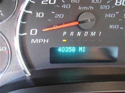 2022 Chevrolet Express 3500 Cargo Van   - Photo 6 - La Puente, CA 91744