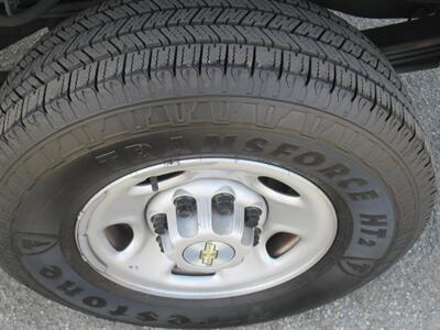 2022 Chevrolet Express 3500 Cargo Van   - Photo 31 - La Puente, CA 91744