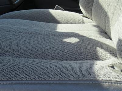 2022 Chevrolet Express 3500 Cargo Van   - Photo 16 - La Puente, CA 91744