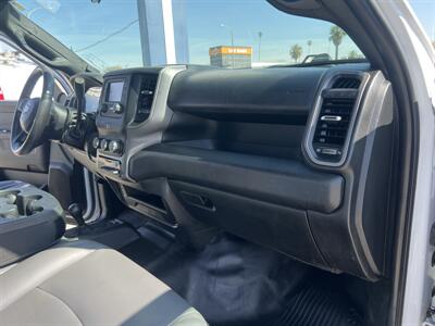 2022 RAM 2500 Utility Truck  Crew Cab 4X4 - Photo 12 - La Puente, CA 91744