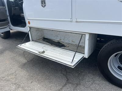 2020 Ford F-350 Contractor Body  12 Ft - Photo 14 - La Puente, CA 91744