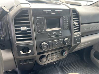 2020 Ford F-350 Contractor Body  12 Ft - Photo 20 - La Puente, CA 91744